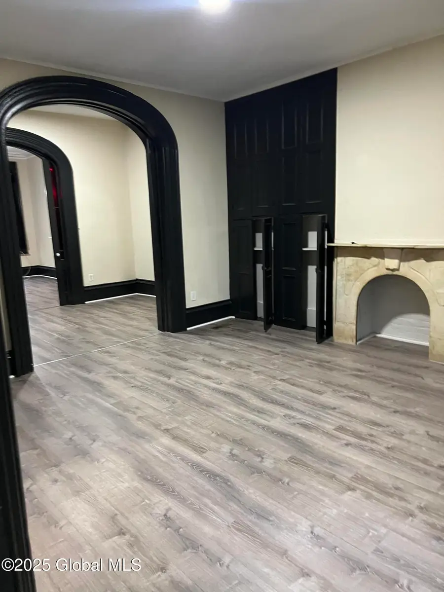 137 4th Avenue, Albany, NY 12202 - Image #2