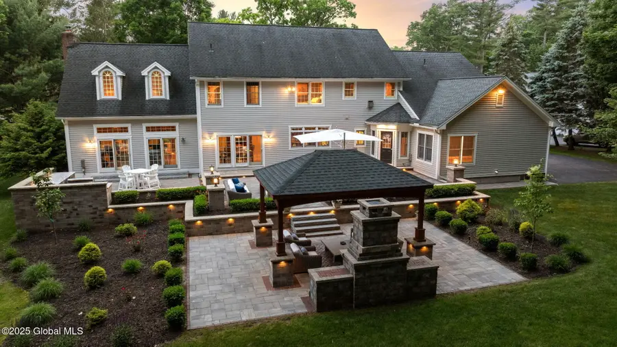 428 Ridgehill Road, Guilderland, NY 12084 - Image #2