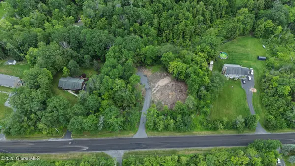 L12.2 Skyline Drive, Schenectady, NY 12306