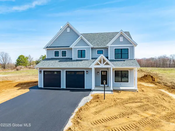 2 Welding Way, Colonie, NY 12047