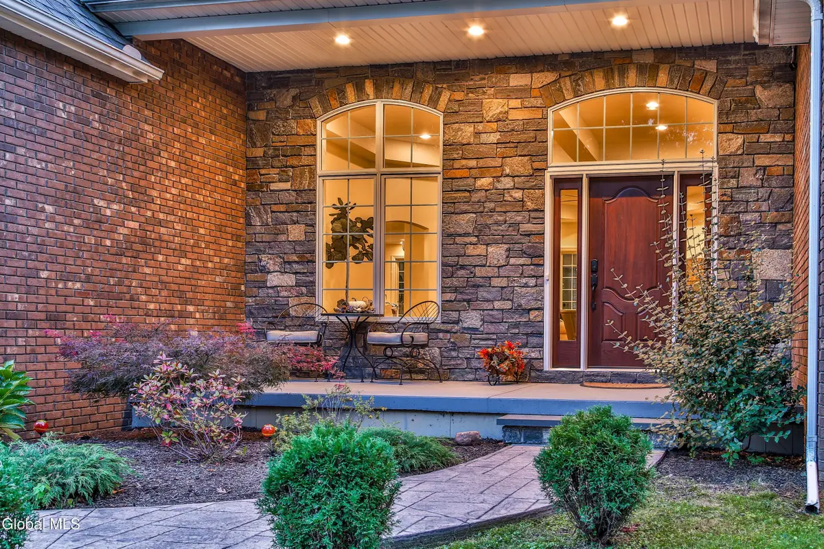 21 Joyous Lane, Glenville, NY 12302 - #1