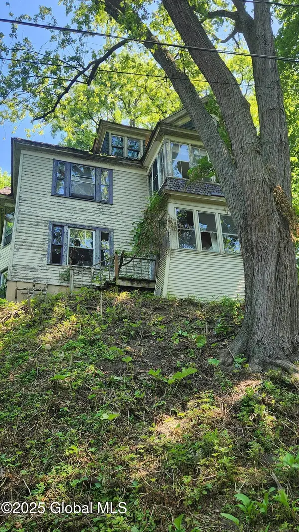 188 Forbes Street, Amsterdam, NY 12010