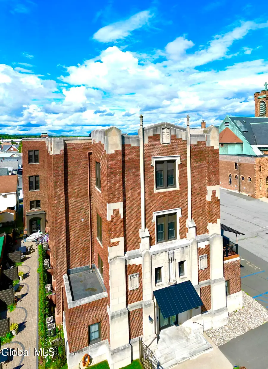 34 Williams Street, Mechanicville, NY 12118 - Image #3