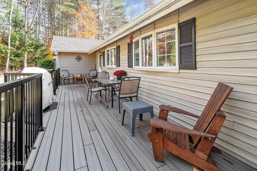 109 Ridgewood Avenue, Broadalbin, NY 12025 - Image #2