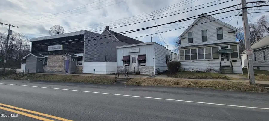 6 Cohoes Road, Colonie Town, NY 12189 - Image #2