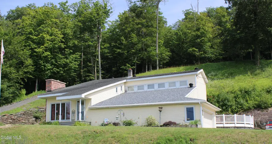 210 E Lake Road, Cossayuna, NY 12823 - #3