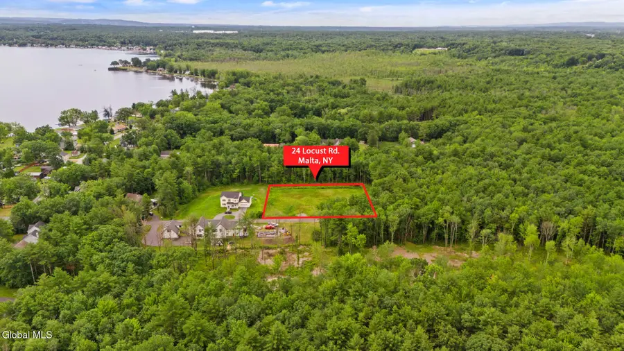 24 Locust Road, Malta, NY 12020 - Image #2