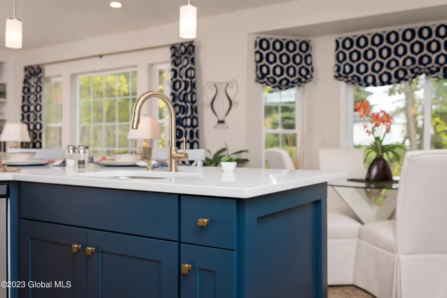 7 Anson Court, Malta, NY 12020 - Image #3