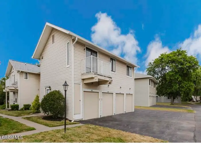 493 Eastbrooke Lane, Rochester, NY 14618 - Image #2