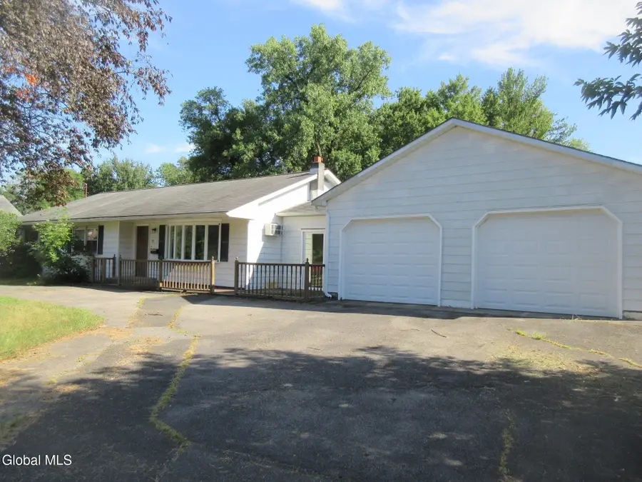 11 Ferry Street, Schuylerville, NY 12871 - Image #2