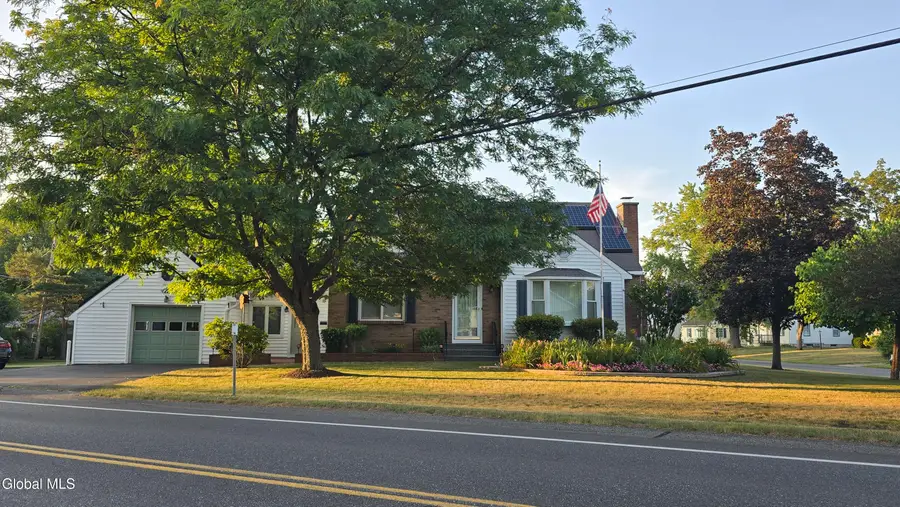 26 Swayze Drive, Colonie Town, NY 12110 - Image #2