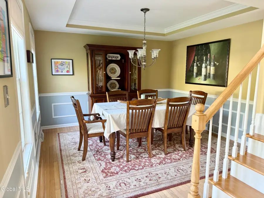 35 Ivywood Drive, Bethlehem, NY 12158 - Image #2