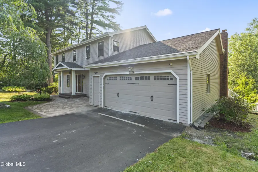 209 Tamar Drive, Niskayuna, NY 12309 - Image #3