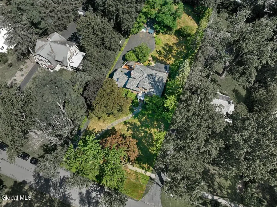 19 Sunnyside Road, Scotia, NY 12302 - Image #3