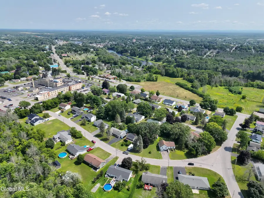 5 Elgin Avenue, Massena, NY 13662 - Image #2