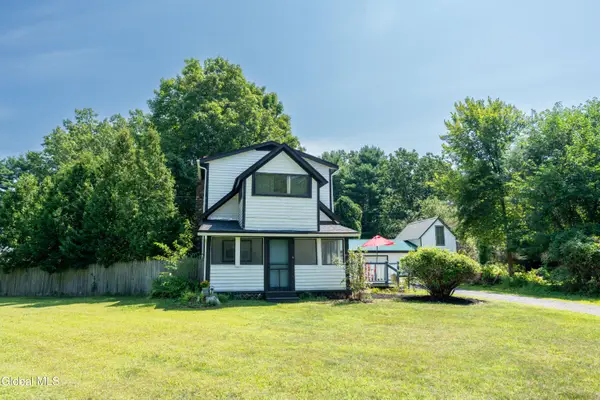 7 Jones Road, Wilton, NY 12866