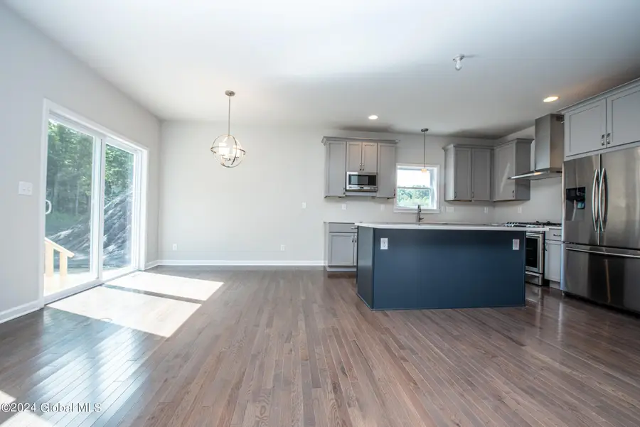 2 Blue Aster Lane, Malta, NY 12020 - Image #3