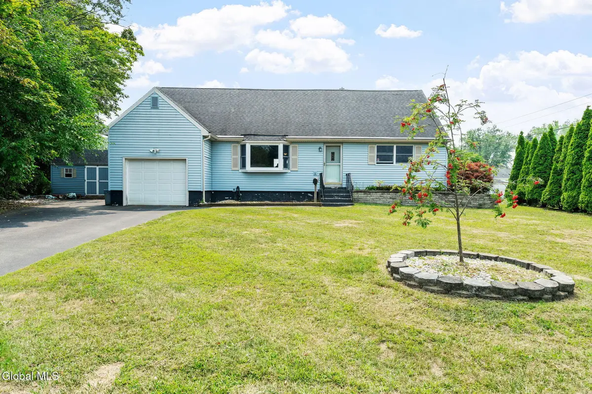 1 Snaffle Ring, Colonie, NY 12205 - Image #1