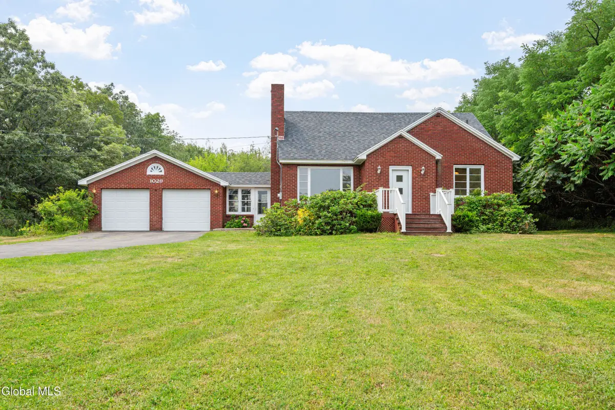 1029 Ridge Road, Glenville, NY 12302 - Image #1