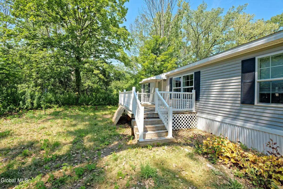 128 State Highway 5s, Amsterdam, NY 12010 - Image #1