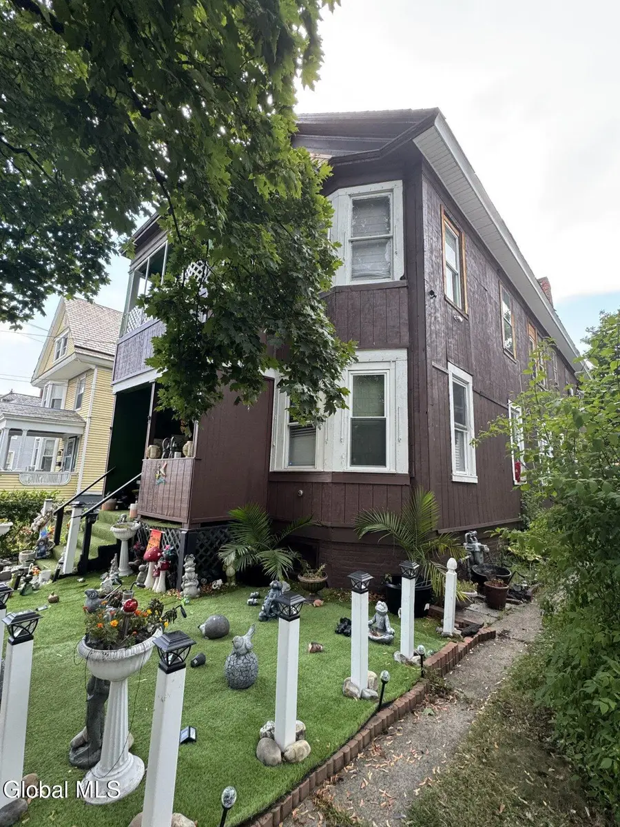 754 3rd Avenue, Troy, NY 12182 - Image #2