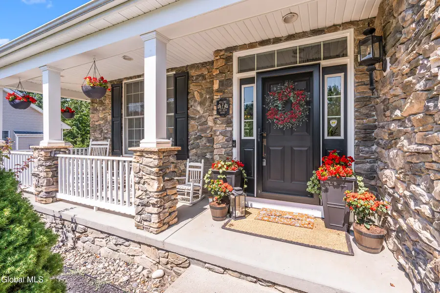 60 Stone Crest Drive, Halfmoon, NY 12118 - Image #2