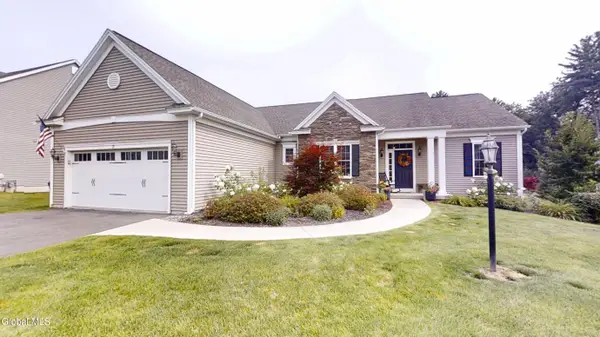 19 Berkeley Way, Wilton, NY 12866