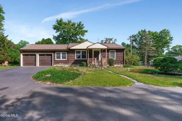 2 Drury Lane, Bethlehem, NY 12054