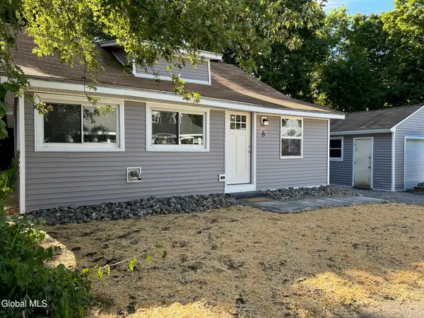 6 Davis Drive, Poestenkill, NY 12140