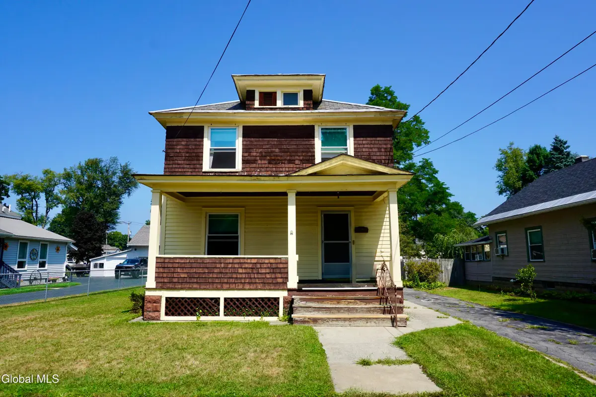 17 Notre Dame Street, Hudson Falls, NY 12839 - Image #1