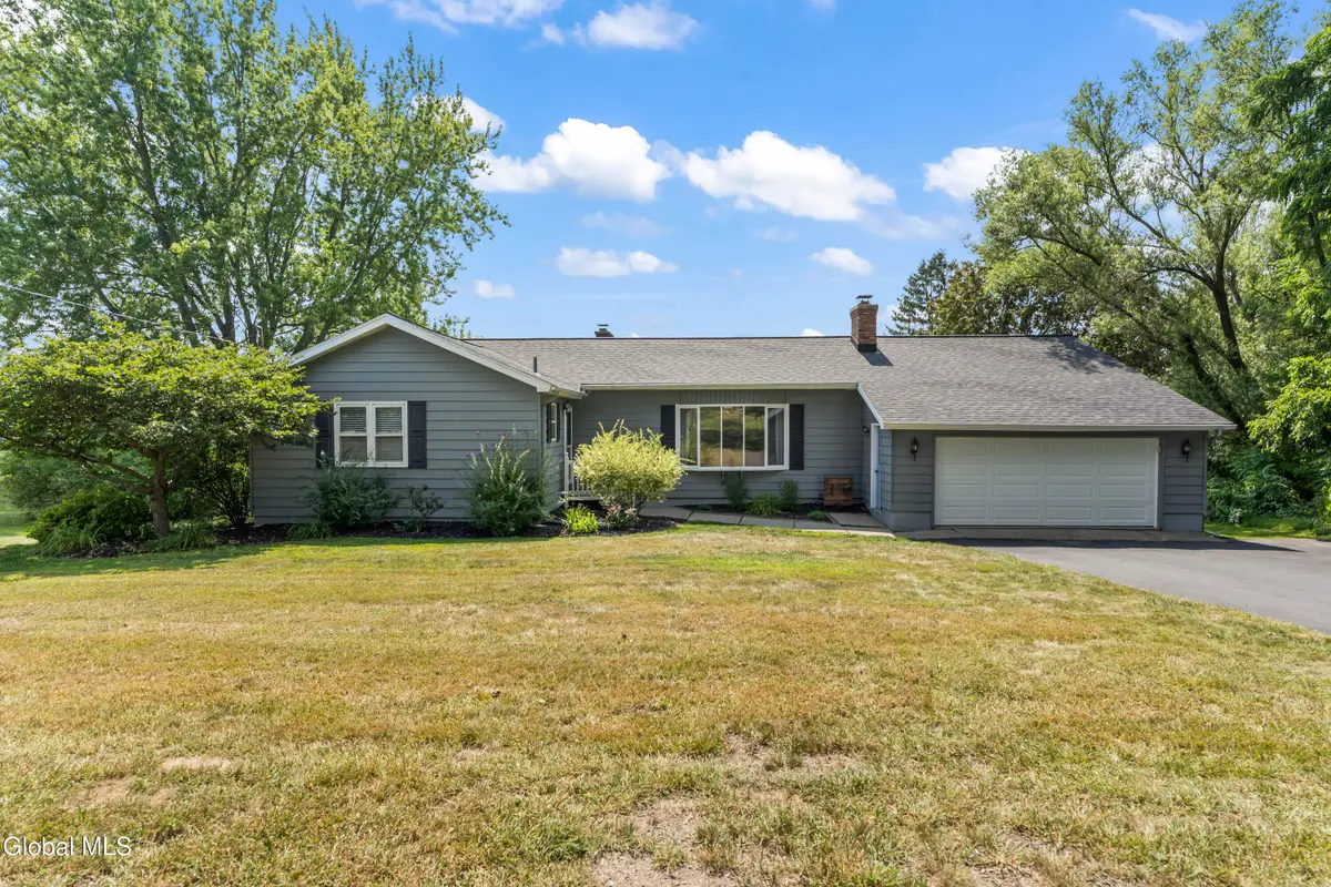 34 Van Voast Lane, Glenville, NY 12302 - Image #1