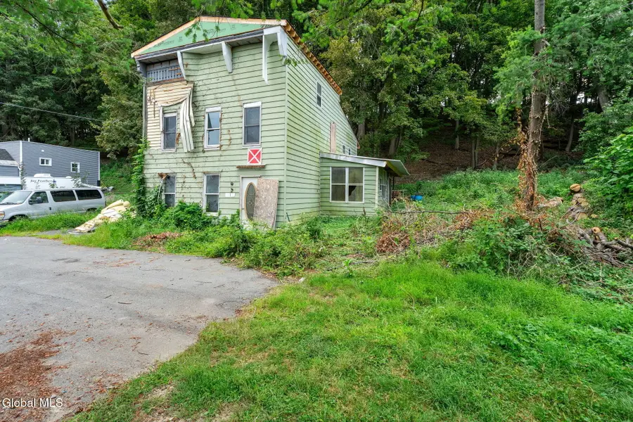 1 Birch Street, Troy, NY 12180 - Image #2