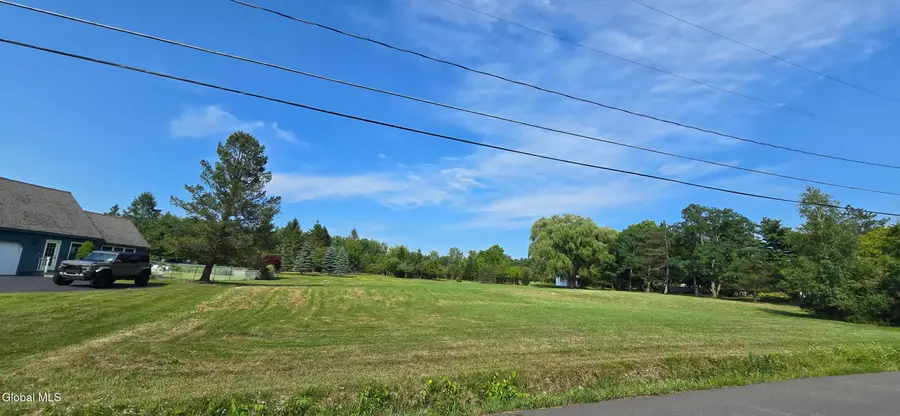 L30 Van Voast Lane, Glenville, NY 12302 - Image #3