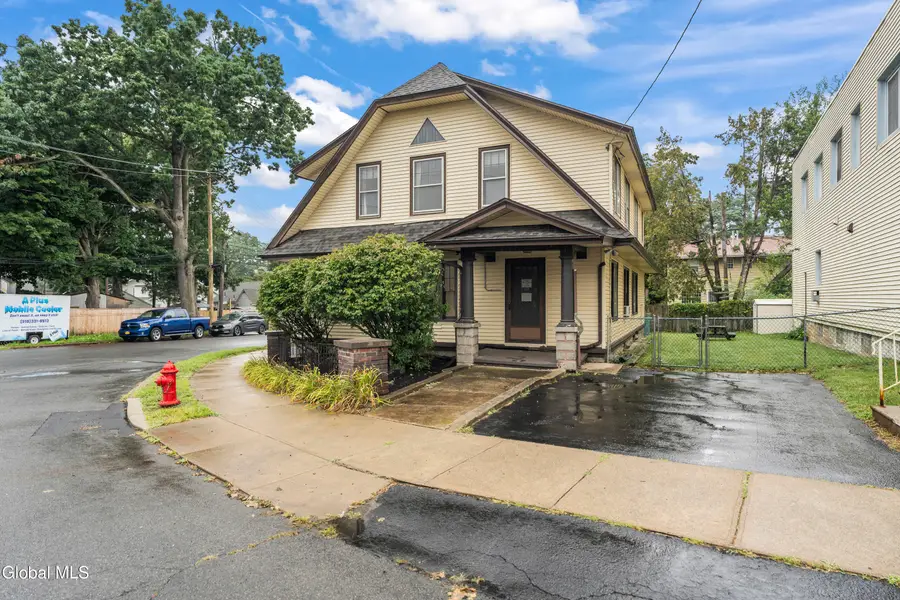 1145 Catalyn Street, Schenectady, NY 12303 - Image #3