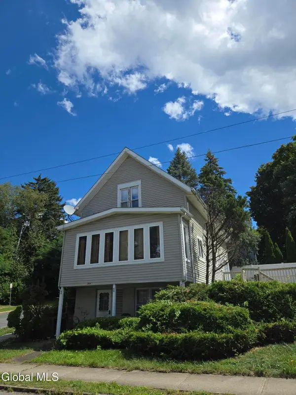 1644 1st Street, Rensselaer, NY 12144