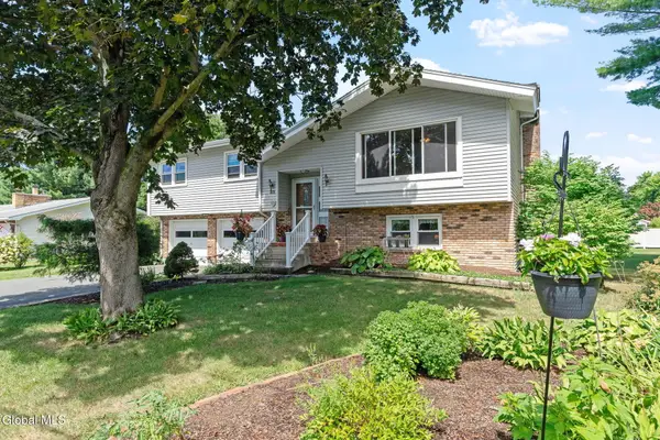 33 Mountain View Drive, Kinderhook, NY 12184