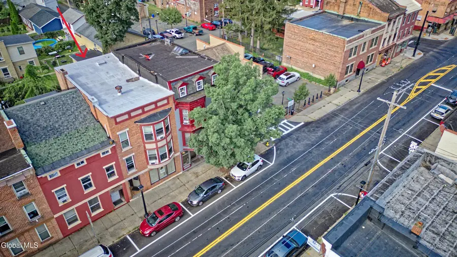 32 Broad Street, Waterford, NY 12188 - Image #2