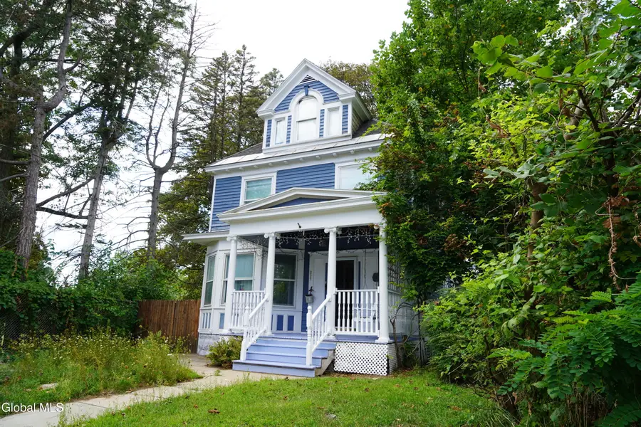 333 N Brandywine Avenue, Schenectady, NY 12307 - Image #3