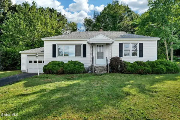 211 Shaker Road, Albany, NY 12211