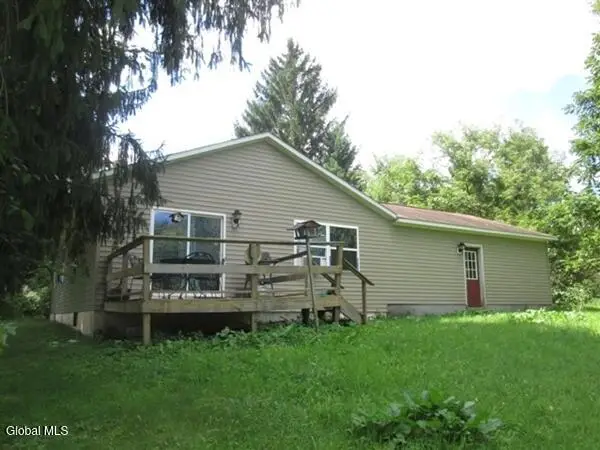 19 O'neil Avenue, Johnstown, NY 12095 - Image #2