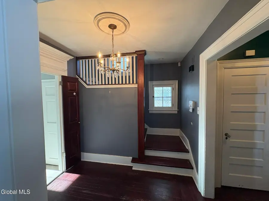 1756 Eastern Parkway, Schenectady, NY 12309 - Image #3