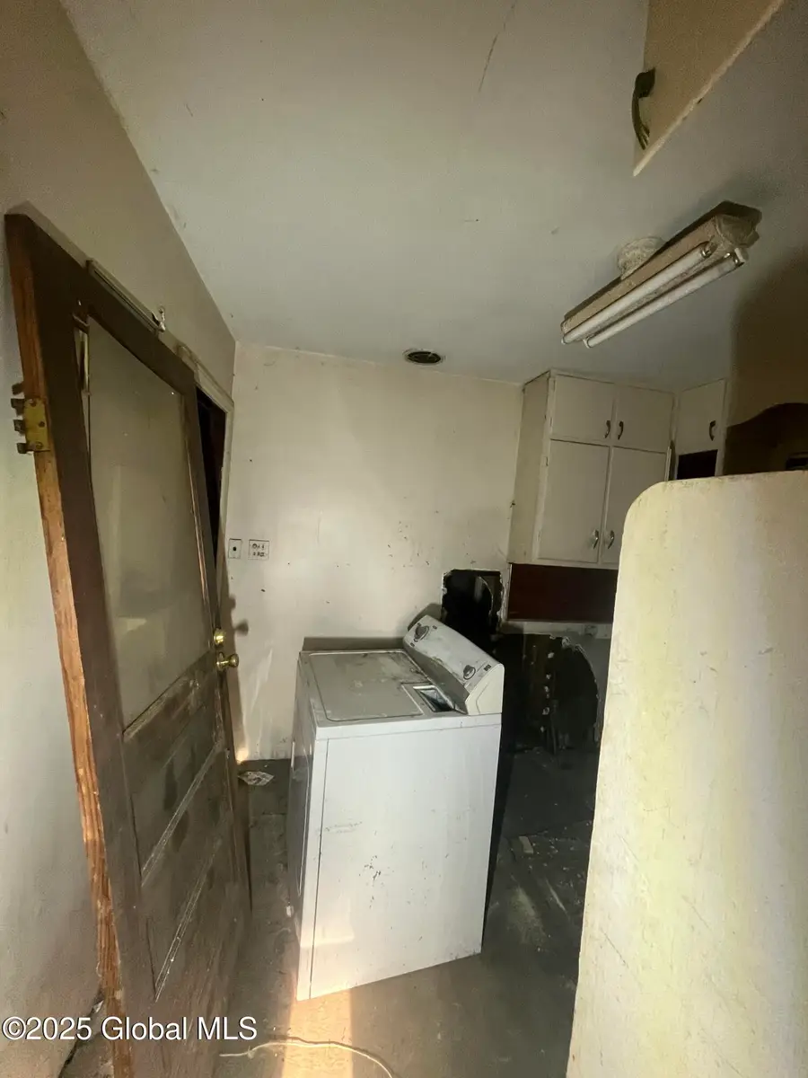 434 N Greenbush Road, North Greenbush, NY 12144 - Image #3