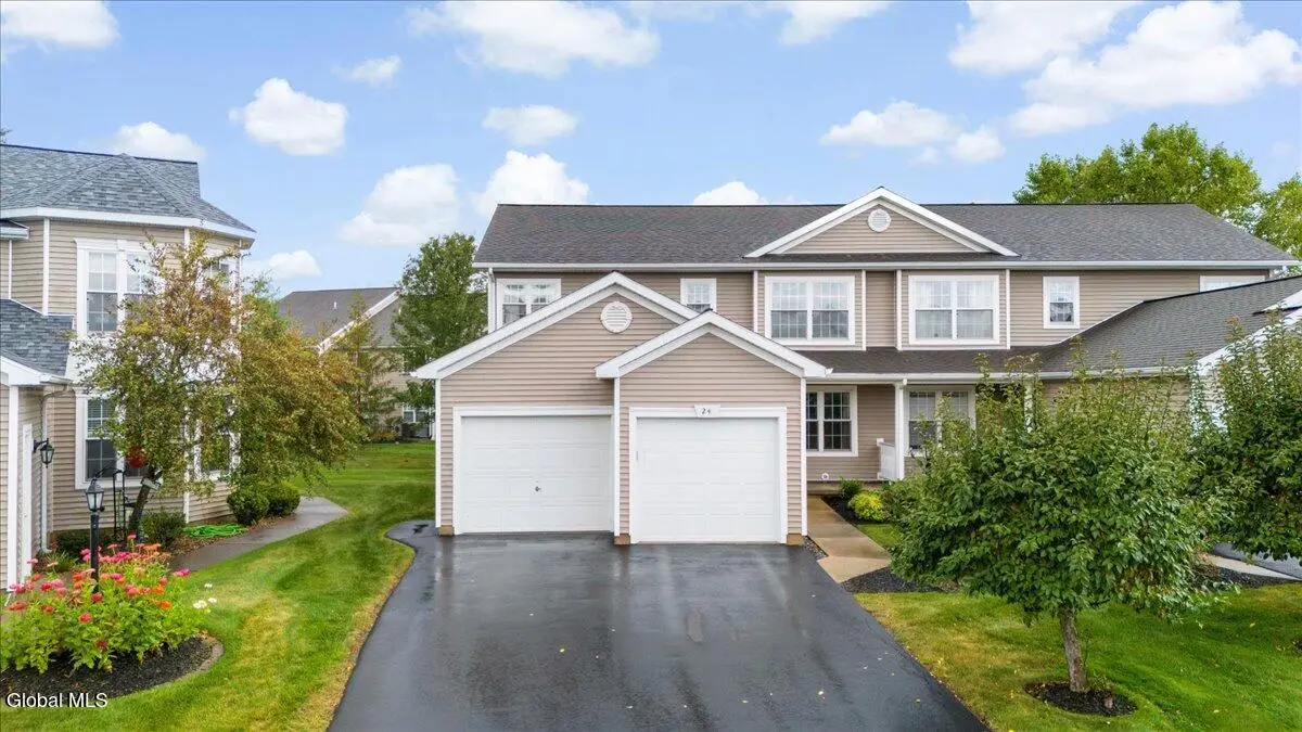 24 Patroon Pointe Drive, Rensselaer, NY 12144 - Image #1