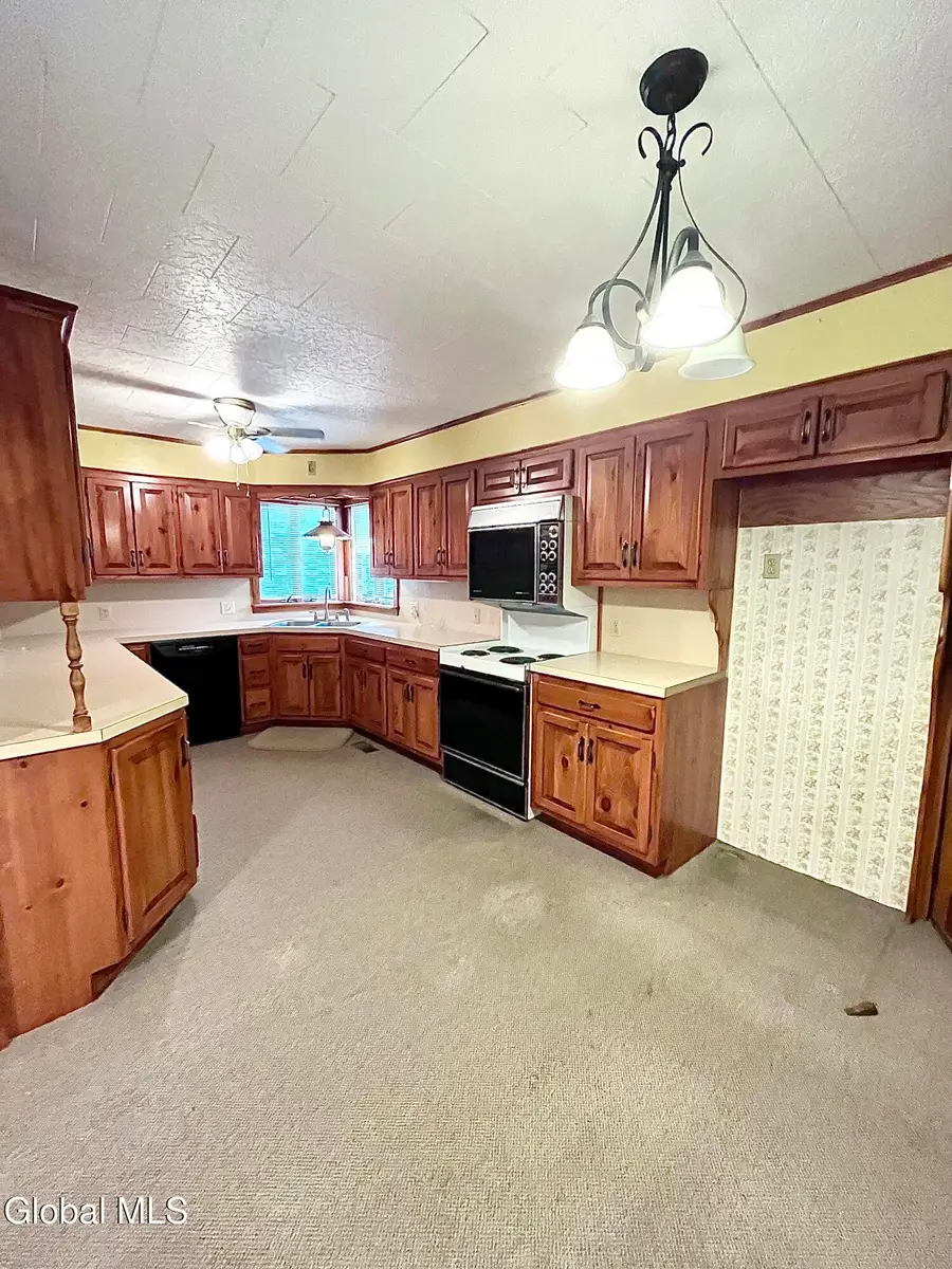 143 Mary Street, Tribes Hill, NY 12177 - Image #3