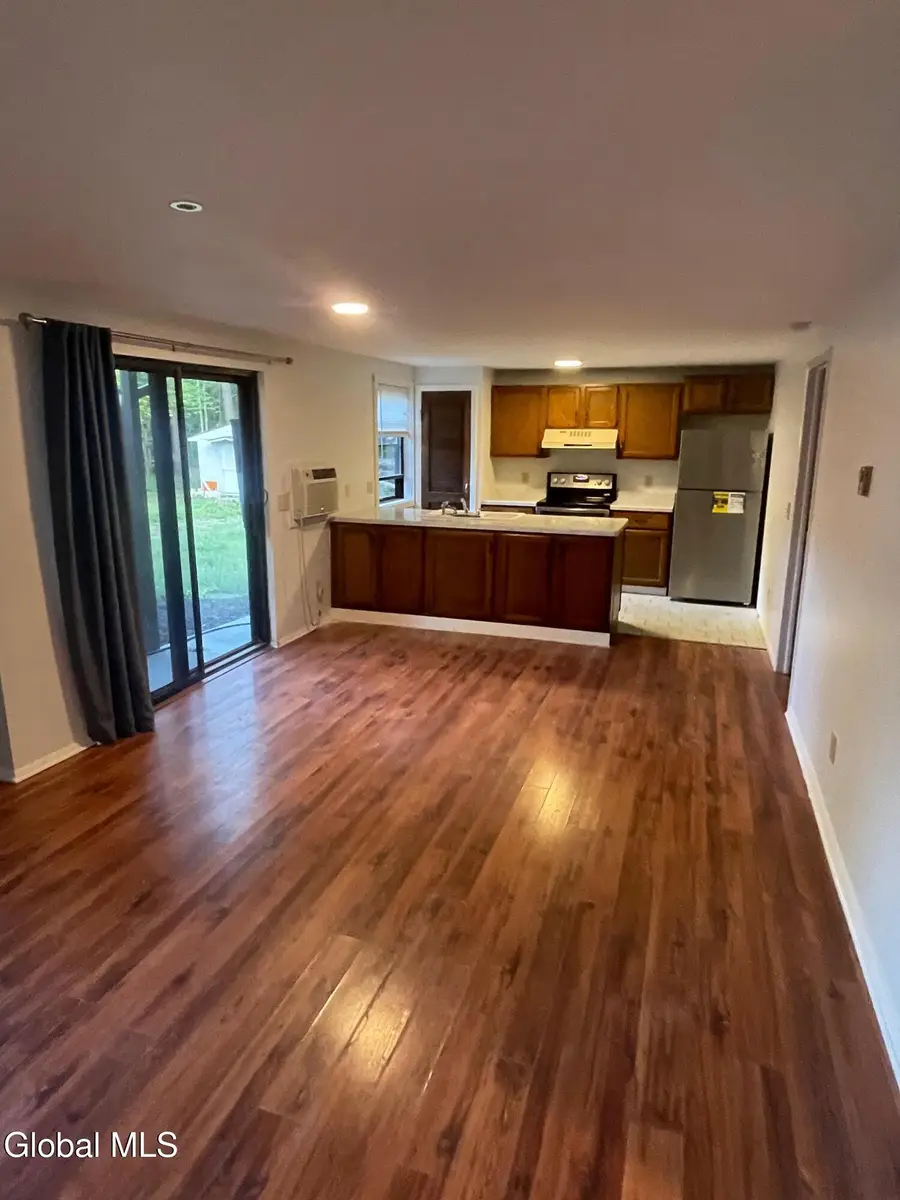 60 Snowberry Road, Malta, NY 12020 - Image #2