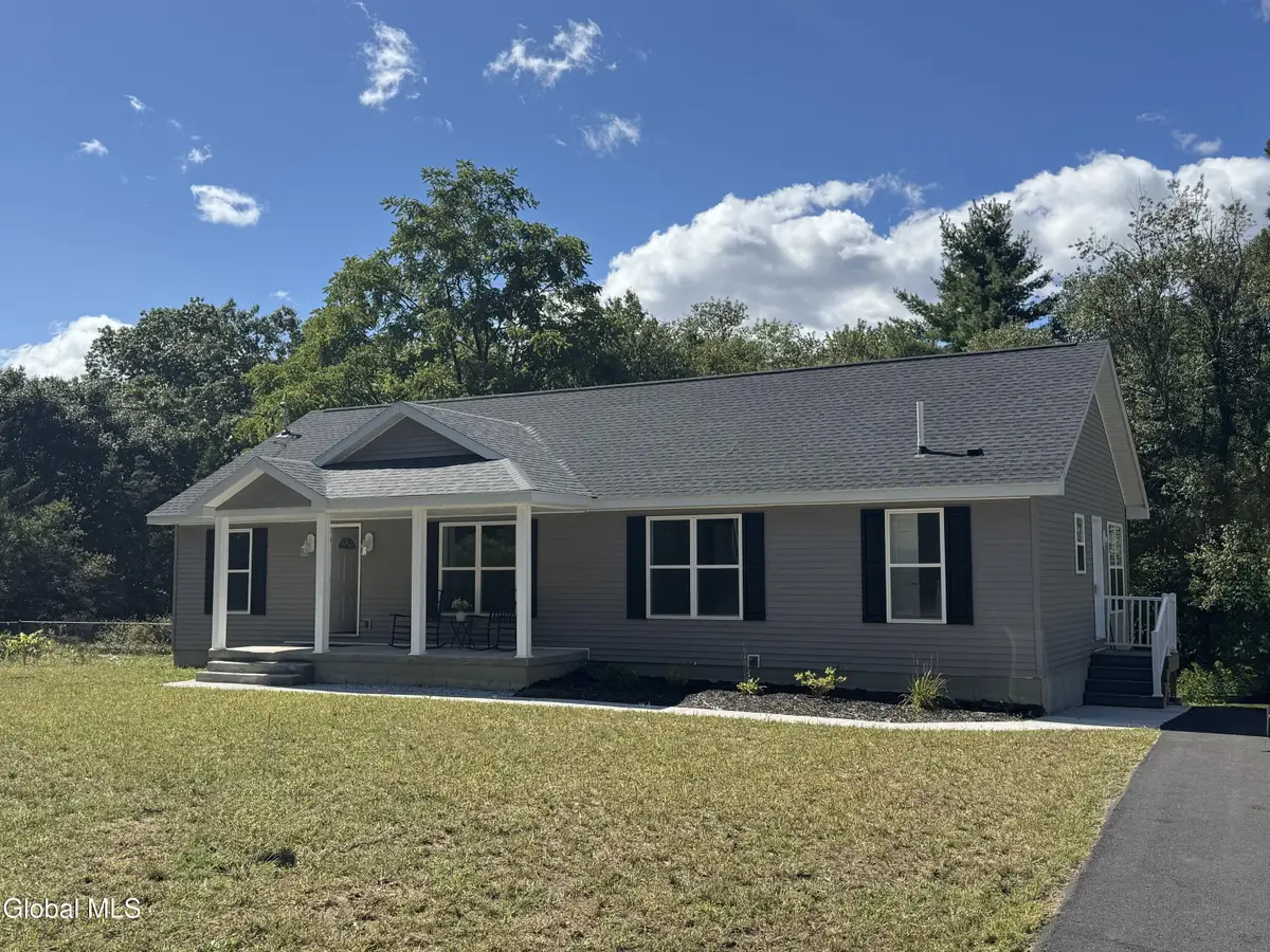 152 Ingersoll Road, Wilton, NY 12866 - Image #1