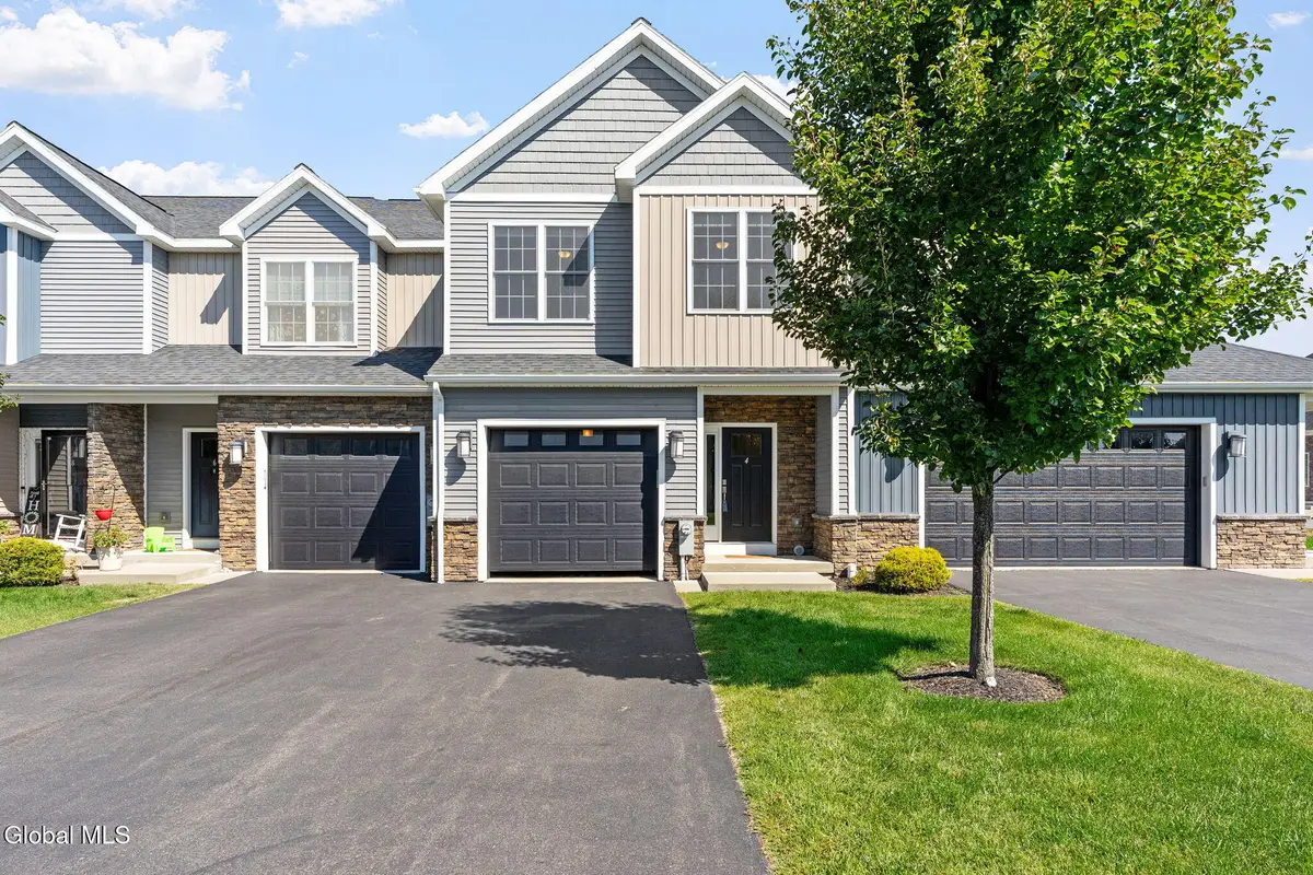 4 Stacey Way, Brunswick, NY 12180 - Image #1