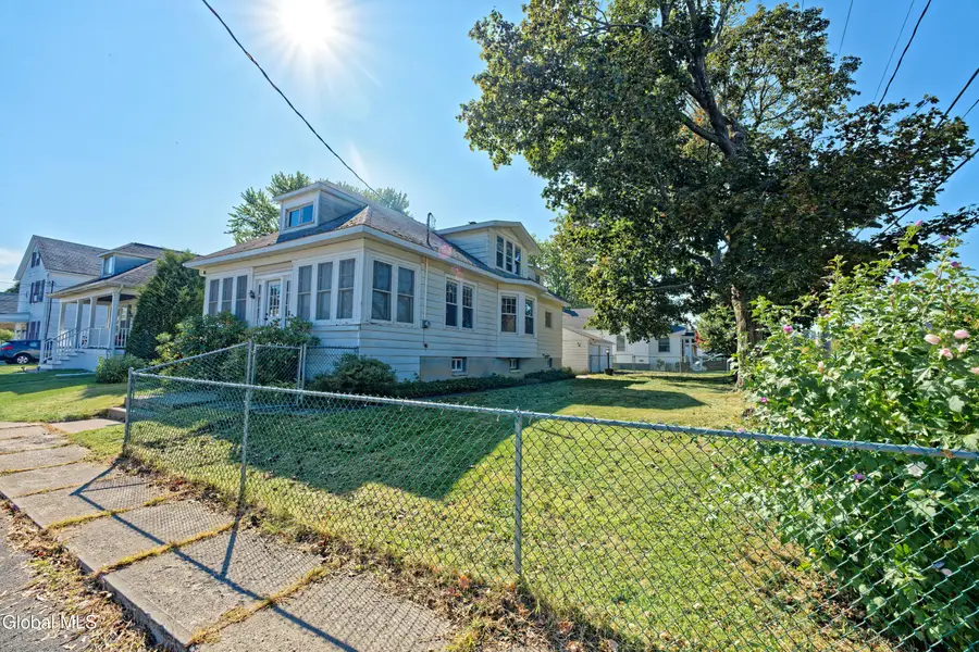 44 Carlton Avenue, Cohoes, NY 12047 - Image #3