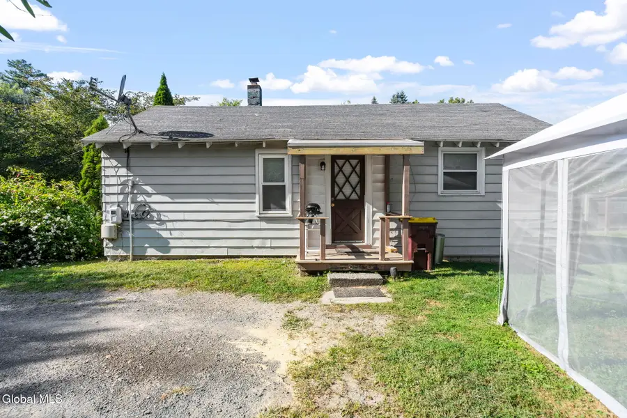 4205 Albany Street, Colonie, NY 12205 - Image #2