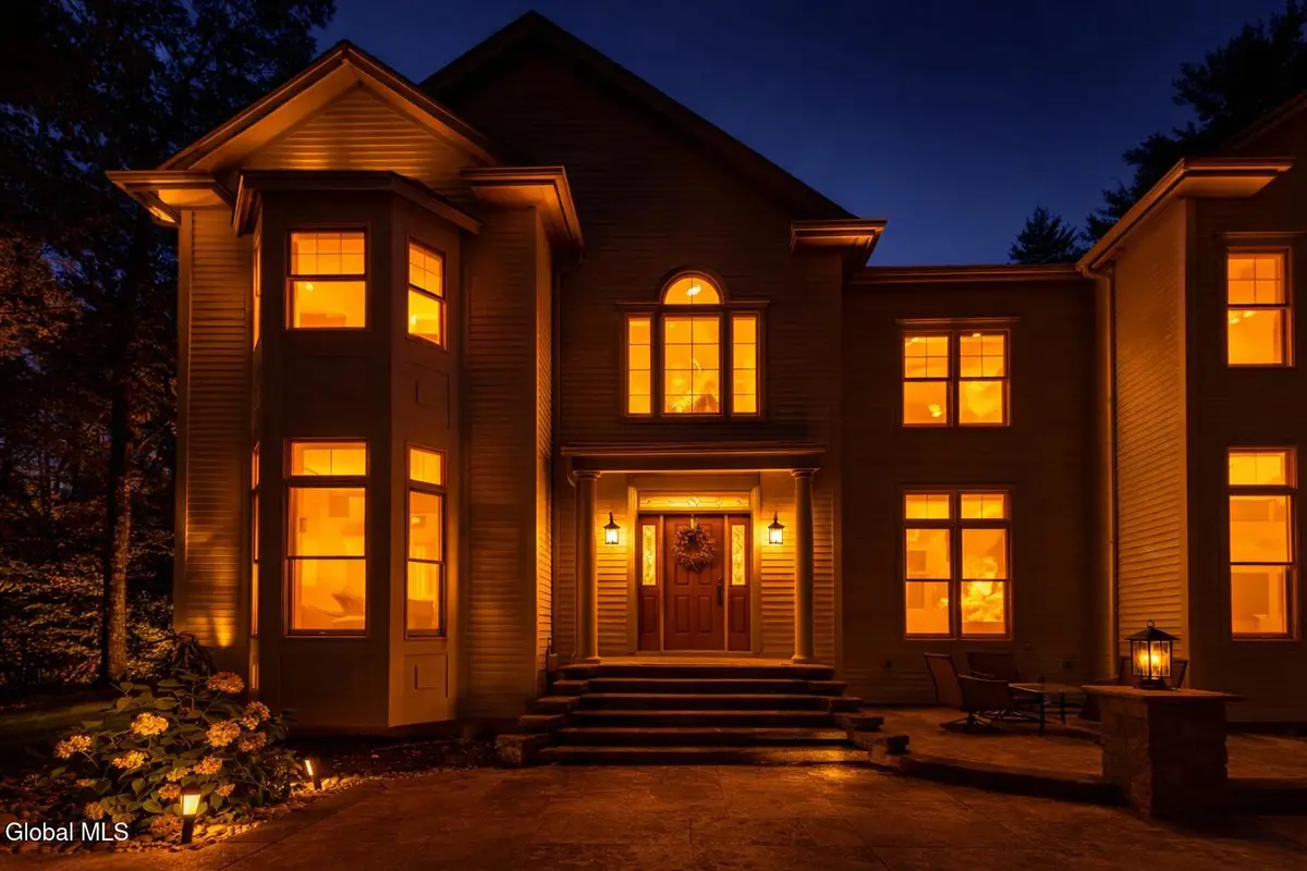 1 Shetland, Clifton Park, NY 12065 - #1